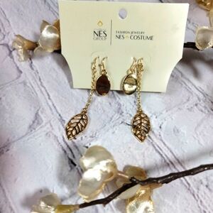 NES Drop Earings x2